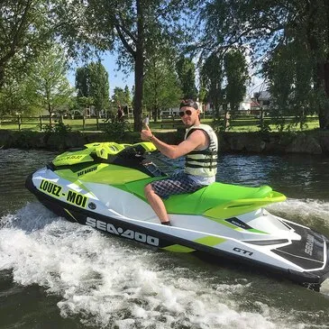 Randonnée en Jet Ski à Metz — jet-ski à Metz