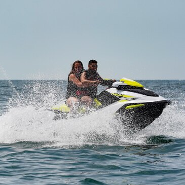 Randonnée en Jet Ski à Ouistreham près de Caen — jet-ski à Ouistreham