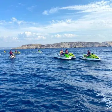 Randonnée en Jet Ski près de Marseille — jet-ski à Marseille